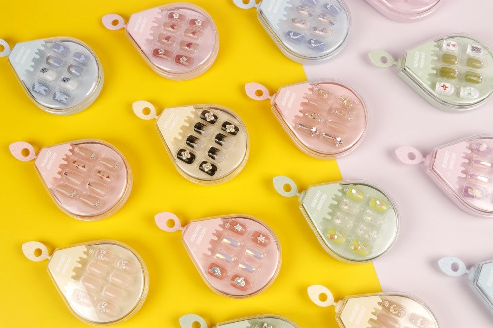 Cute And Sweet Luxury Hand-made Press On Nails 30pcs In Every Box